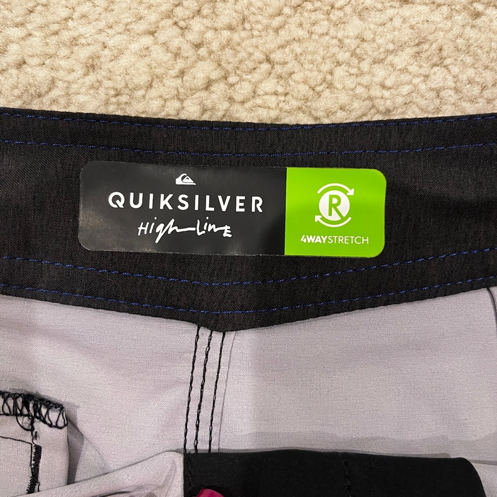 Men’s Quiksilver board shorts. Blue. Size 28. Unlined. Never worn. - Picture 4 of 5